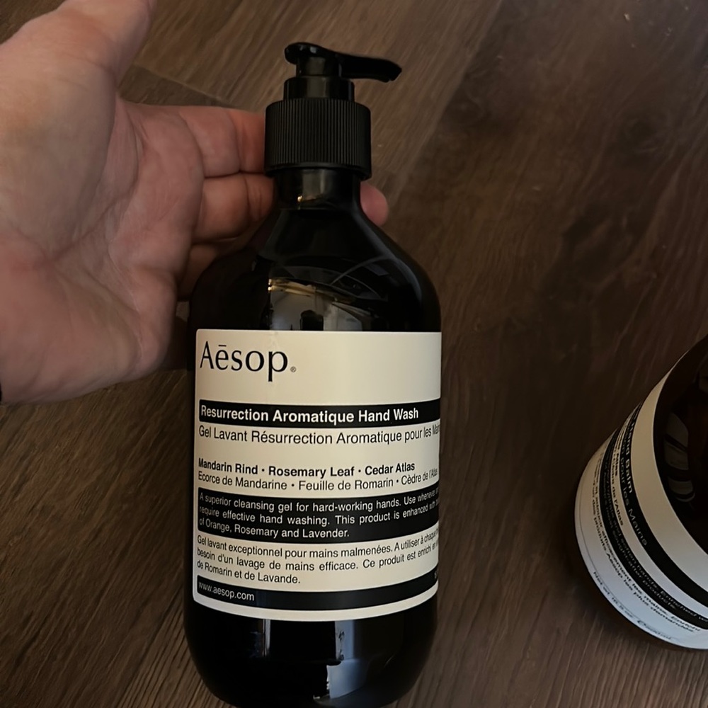 Aesop Hand Wash - Picture 3 of 7